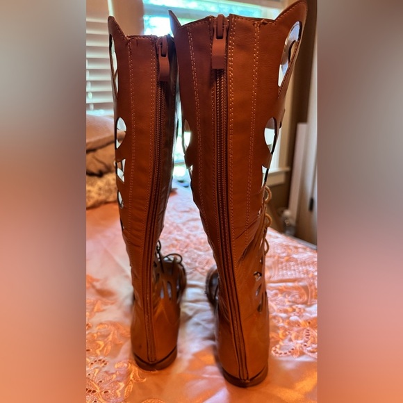 Forever Tan Gladiator Sandals with Intricate Straps - Picture 7 of 10